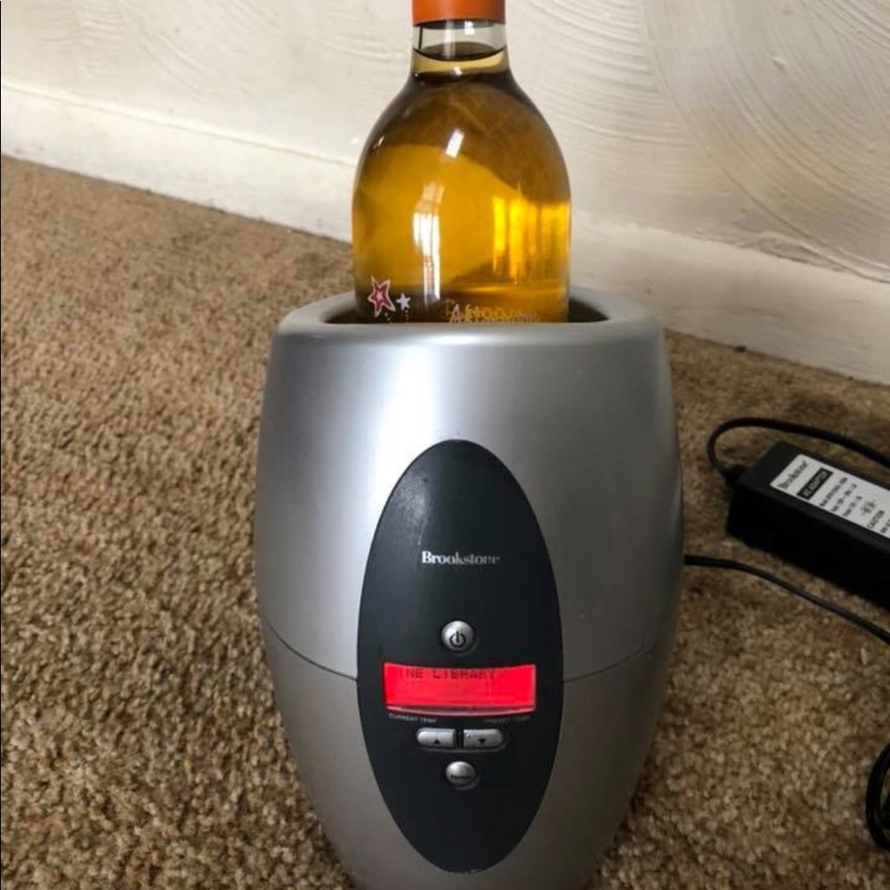 Wine chiller